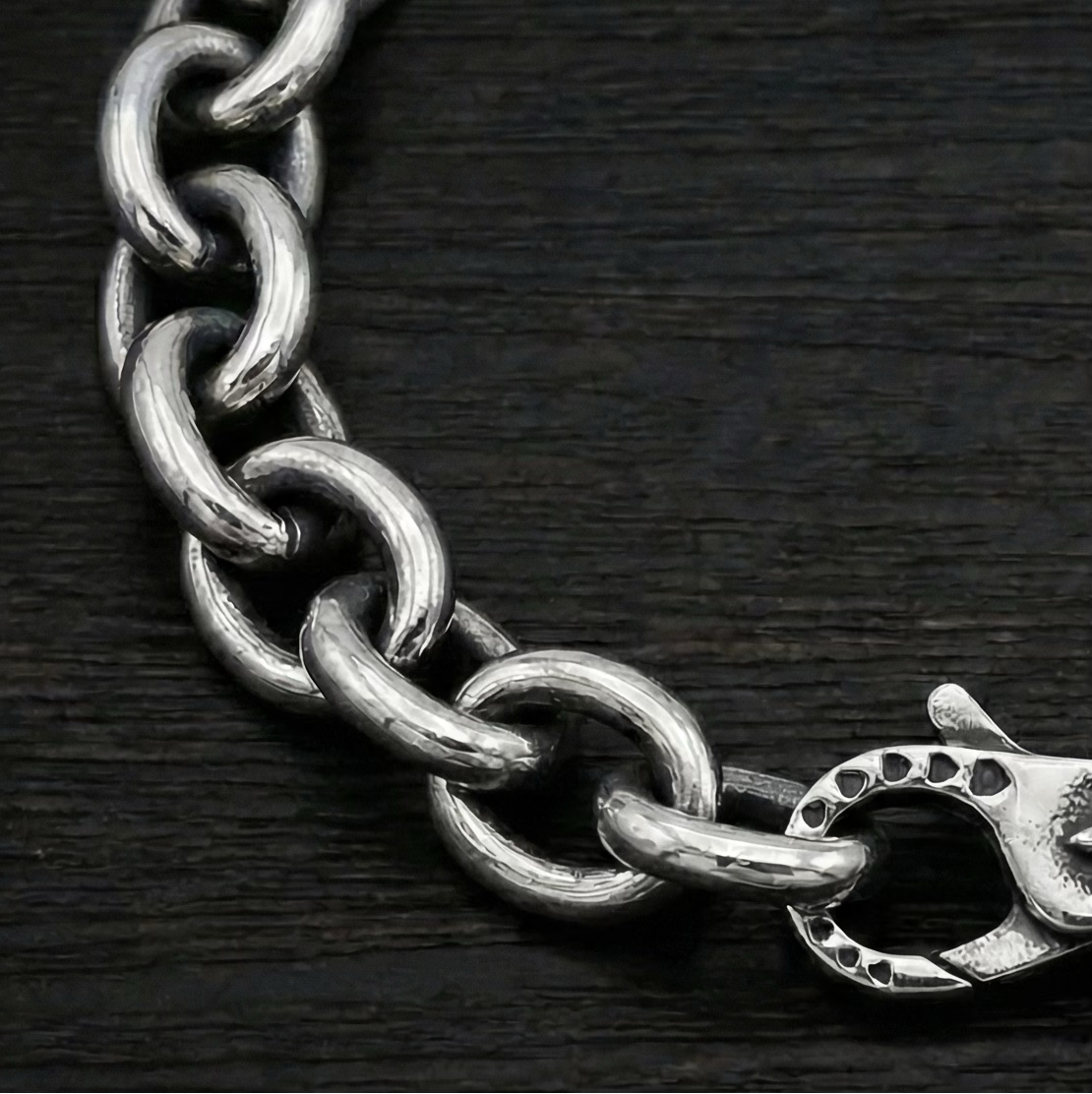 IFLYG B01 Heavy Link Oxidized Silver Bracelet